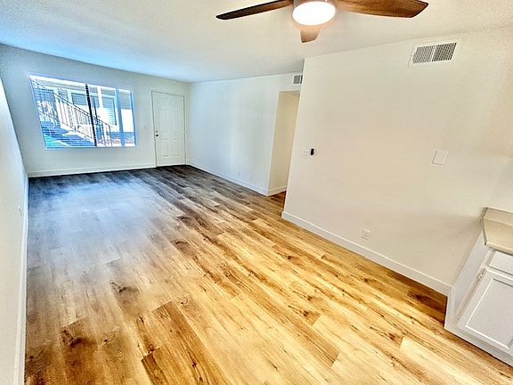 3rd image of 4855 70th St APT 2