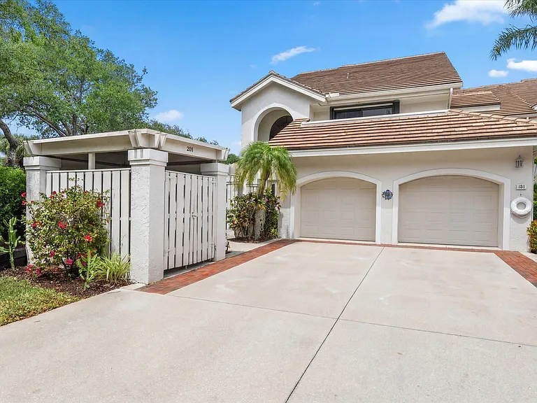 3971 Schooner Pointe Dr #201 — Photo 1
