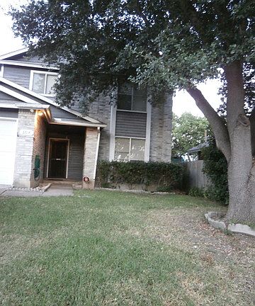 3rd image of 3614 Candlebrook Ln