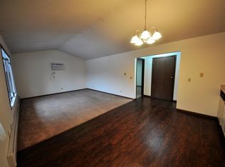 18211 Oberwald Ln, Spring Lake, MI 49456