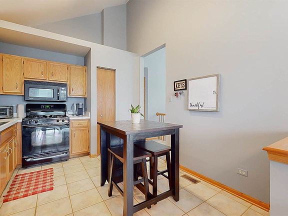 3rd image of 16450 Teton Dr #16450