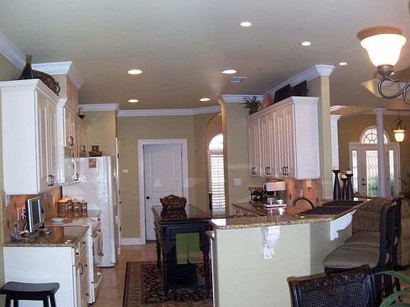 Gourmet Kitchen