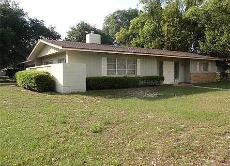 1st image of 2112 Hollywood Dr