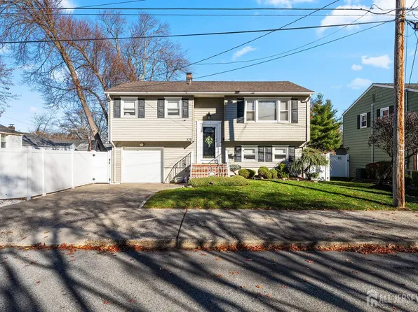 325 Orchard St, Rahway, NJ 07065