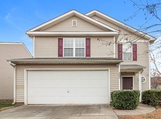 3802 Voeltz Dr, Charlotte, NC 28269