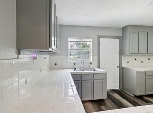 1915 Little St, La Marque, TX 77568