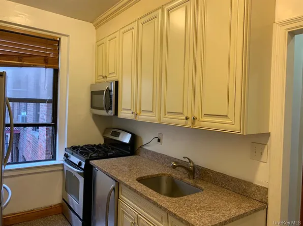 43-33 48th Street image 12 of 15