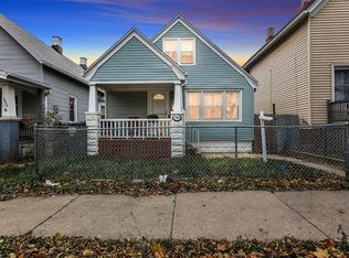 1960 S 8th St, Milwaukee, WI 53204