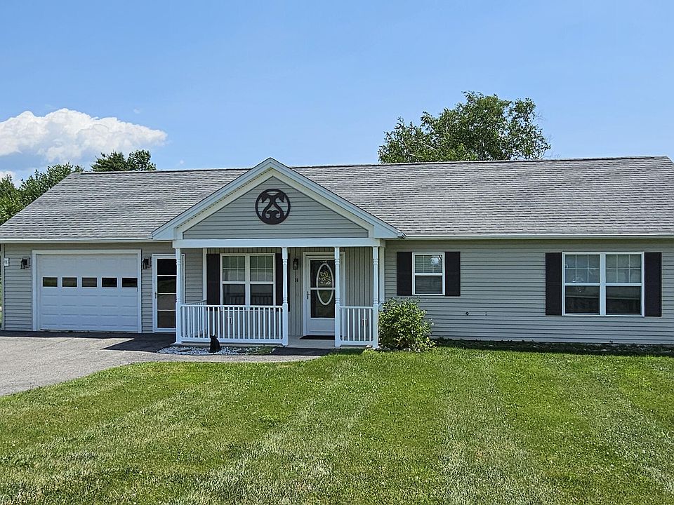 1st image of 8 Meadow Drive