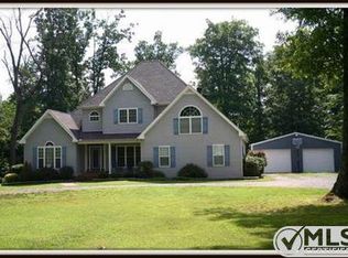 458 Miller Rd, Lafayette, TN 37083