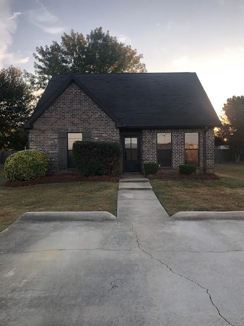 1684 Gun Club Rd — Photo 2