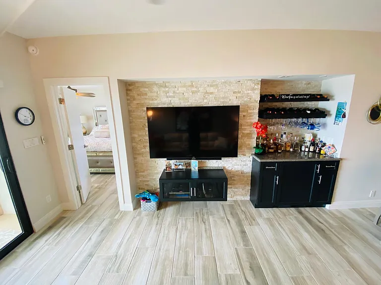 3200 Gulf Blvd #302 — Photo 6