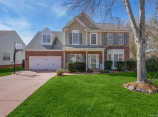 105 Peralta Cir, Mooresville, NC 28117