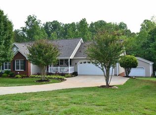 315 Sally Brooke Ln, Inman, SC 29349
