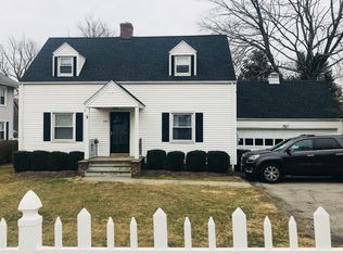 225 West Ave, Darien, CT 06820