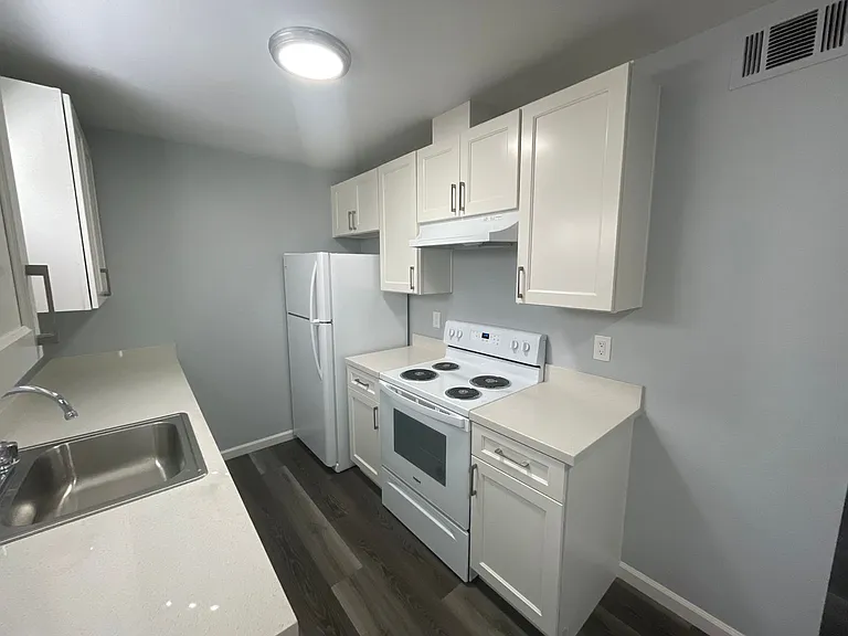 3268-3278 Blue Ridge Circle — Photo 13