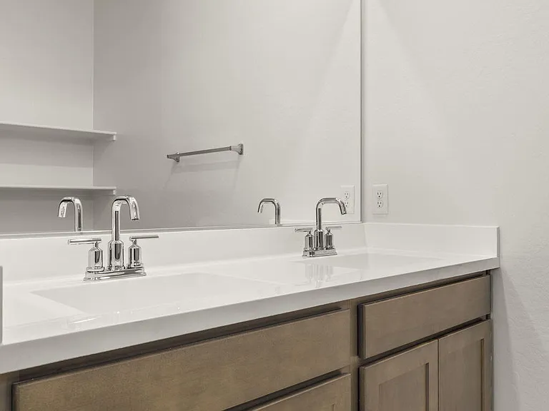 24050 W Flores Dr — Photo 10