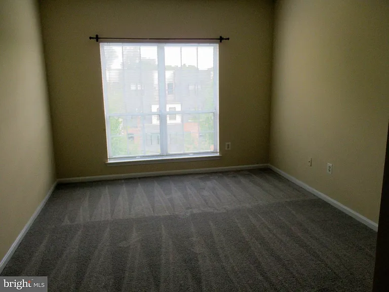 4850 Eisenhower Ave #425 — Photo 13