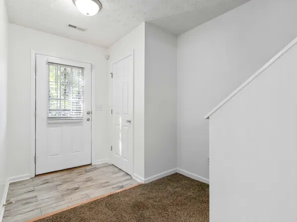 3009 Waldrop Cir, Decatur, GA 30034