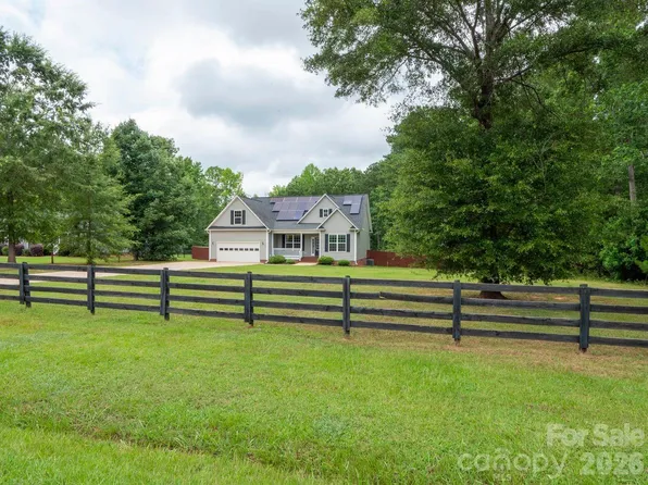 2239 Cedar Rd, York, SC 29745