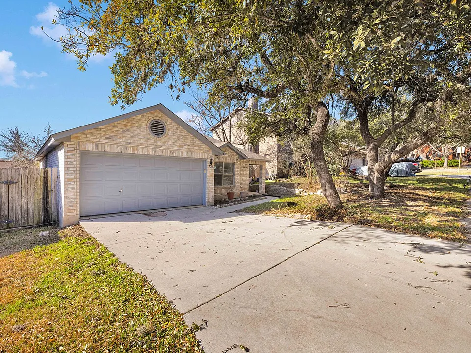 7011 Autumn Park