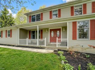 7901 Pettibone Rd, Chagrin Falls, OH 44023