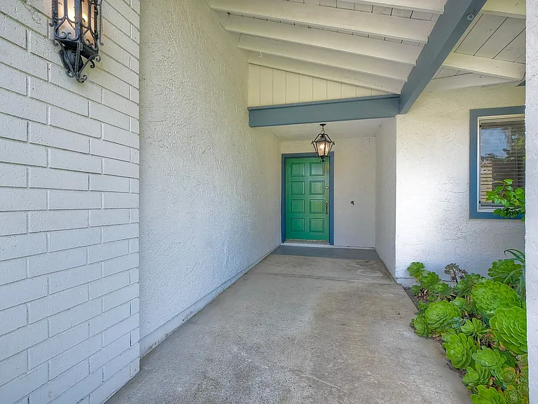 822 Santa Inez — Photo 28