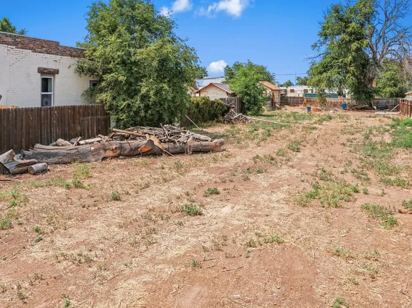 419 6th St, Greeley, CO 80631