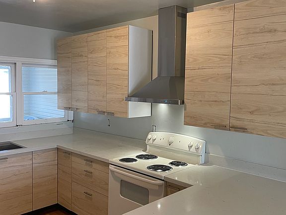 Quartz countertops