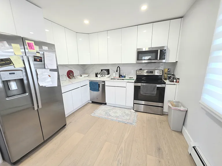 3 George St #2 — Photo 9