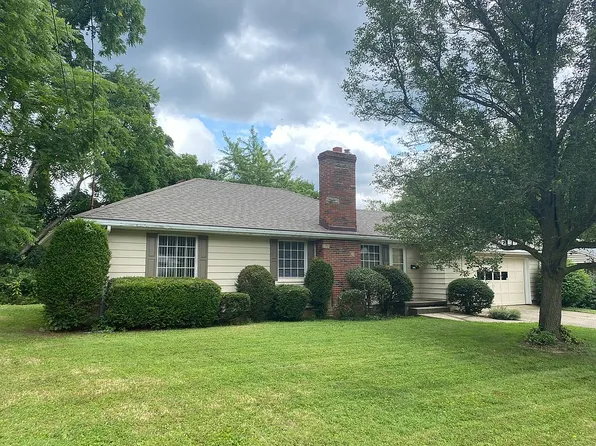 2385 Burnham Rd, Akron, OH 44333