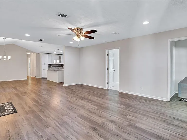 5772 Lilburn Stone Mountain Rd — Photo 3