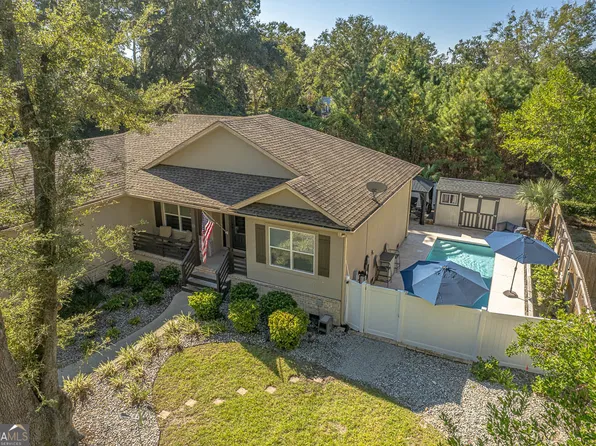 113 Riverview Dr, Saint Simons Island, GA 31522
