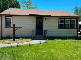 1639 Liberty St, Aurora, IL 60505