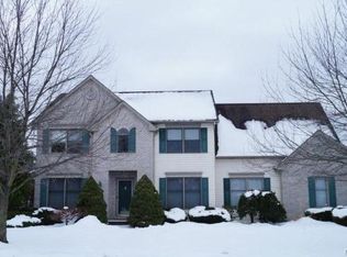 5876 Alexander Rd, Bethlehem, PA 18017