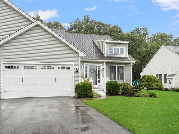 2nd image of 109 Fox Hollow Rd