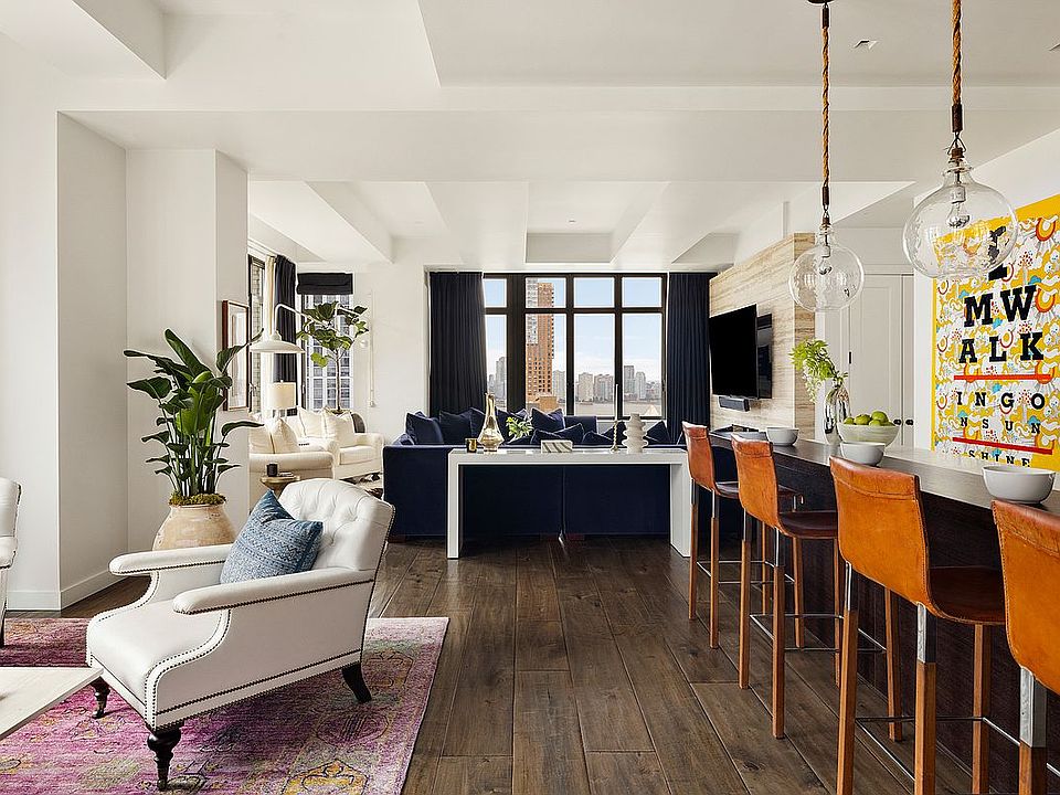 1st image of 143 Reade St APT 17S