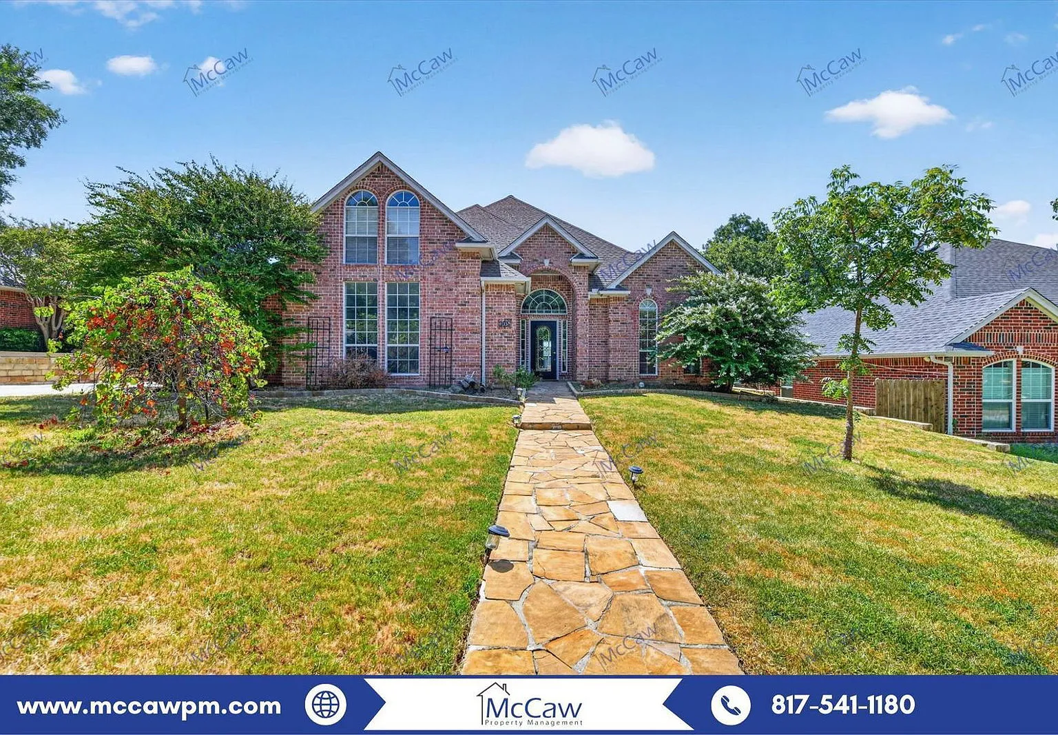 5 bed, 3.0 bath, 2903 sqft, $3,800 — Photo 2