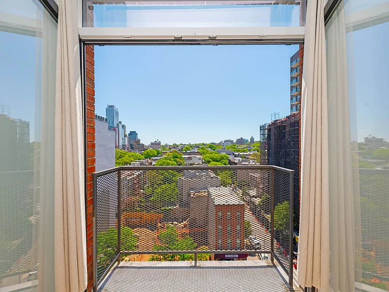 82 4th Ave #6C — Photo 4