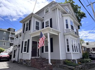 36 Wallis St APT 2, Beverly, MA 01915
