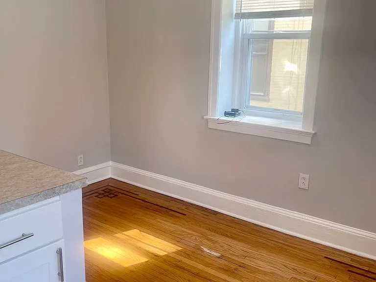 4107 Chester — Photo 47