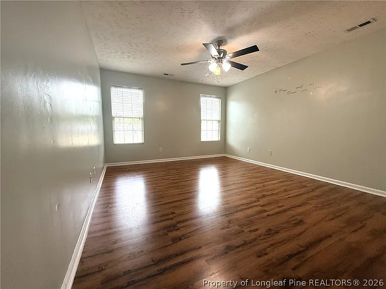 1928 Sir Michael Dr — Photo 11