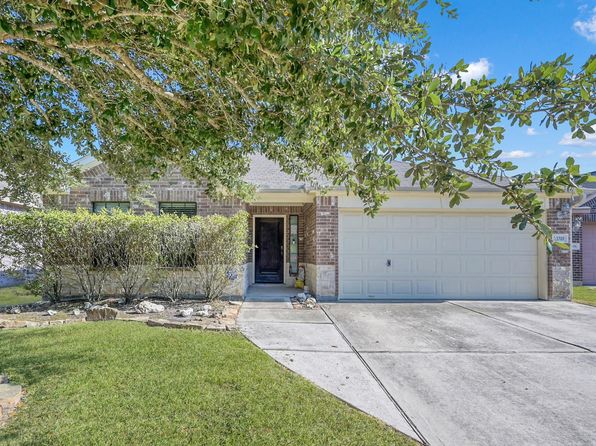 23310 E Pine Ivy Ln