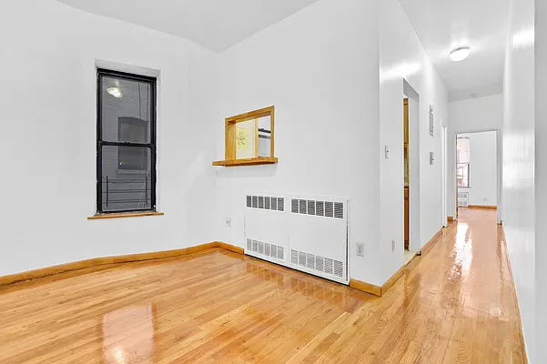 Rented by R New York | media 14