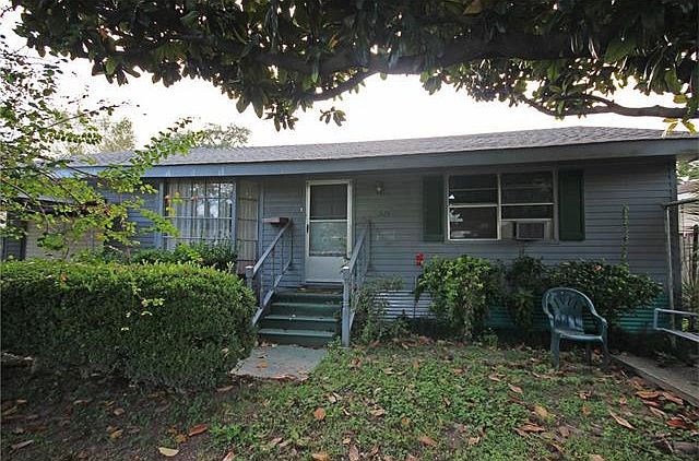 1st image of 1424 Avenue A