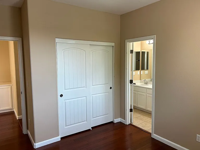 2342 Blue Ridge Ave — Photo 17