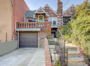 3272 43rd St, Astoria, NY 11103