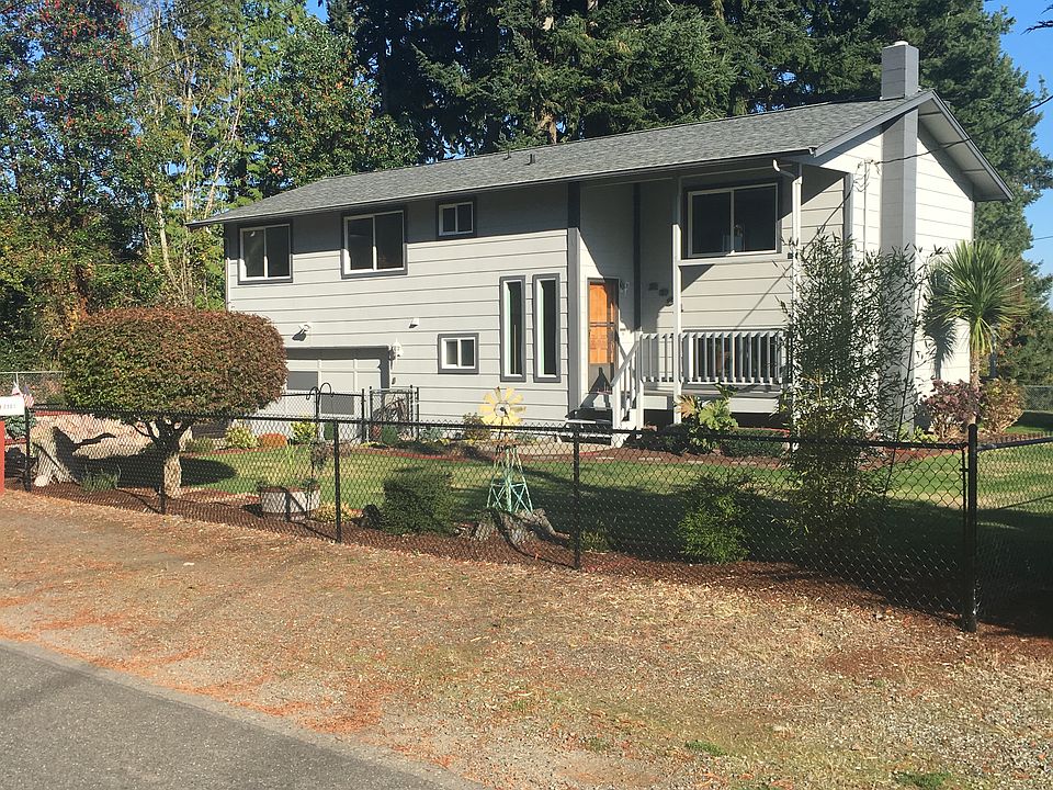 1st image of 2301 Cedar St E