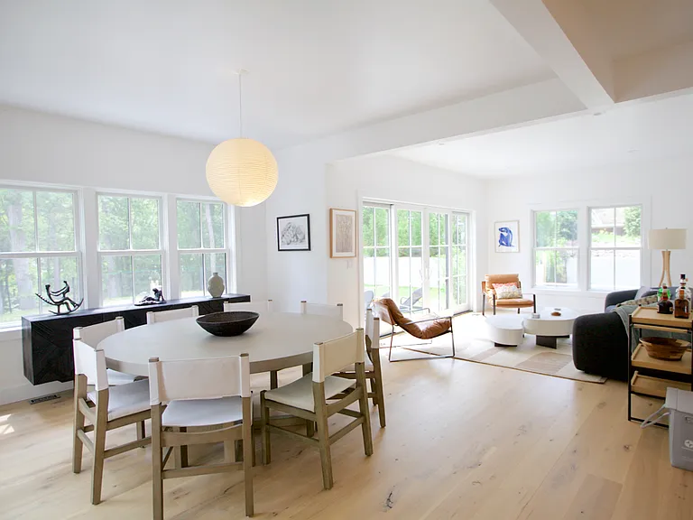 9 Fox Hollow Rd — Photo 4
