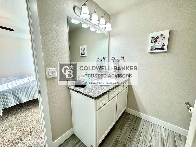 3108 Urbana Ave — Photo 20